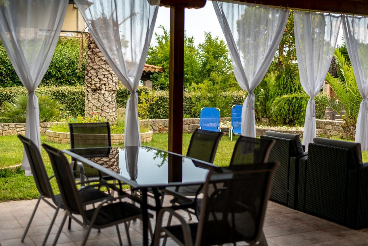 Blue Thea Luxury Villa In Afitos Exterior foto